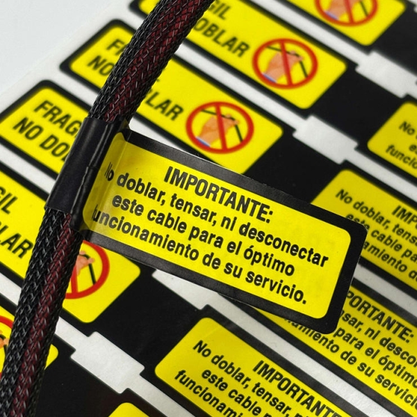 Étiquettes adhésives ultra-minces pour câbles à fibres optiques, compatibles avec un diamètre extérieur de 1,6 à 2,0 mm